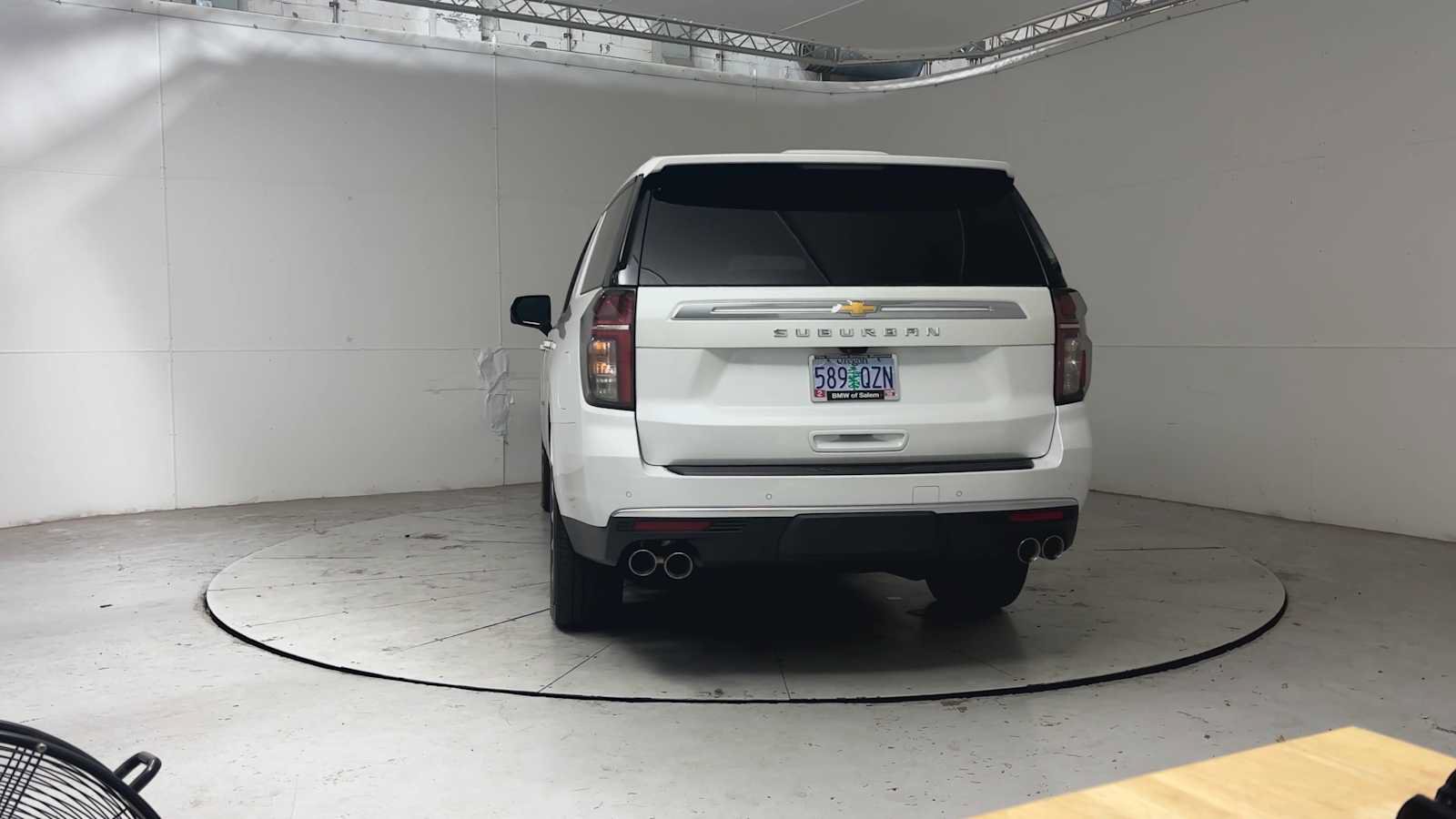 Used 2024 Chevrolet Suburban High Country w/ Premium Package AWD/4WD image 6
