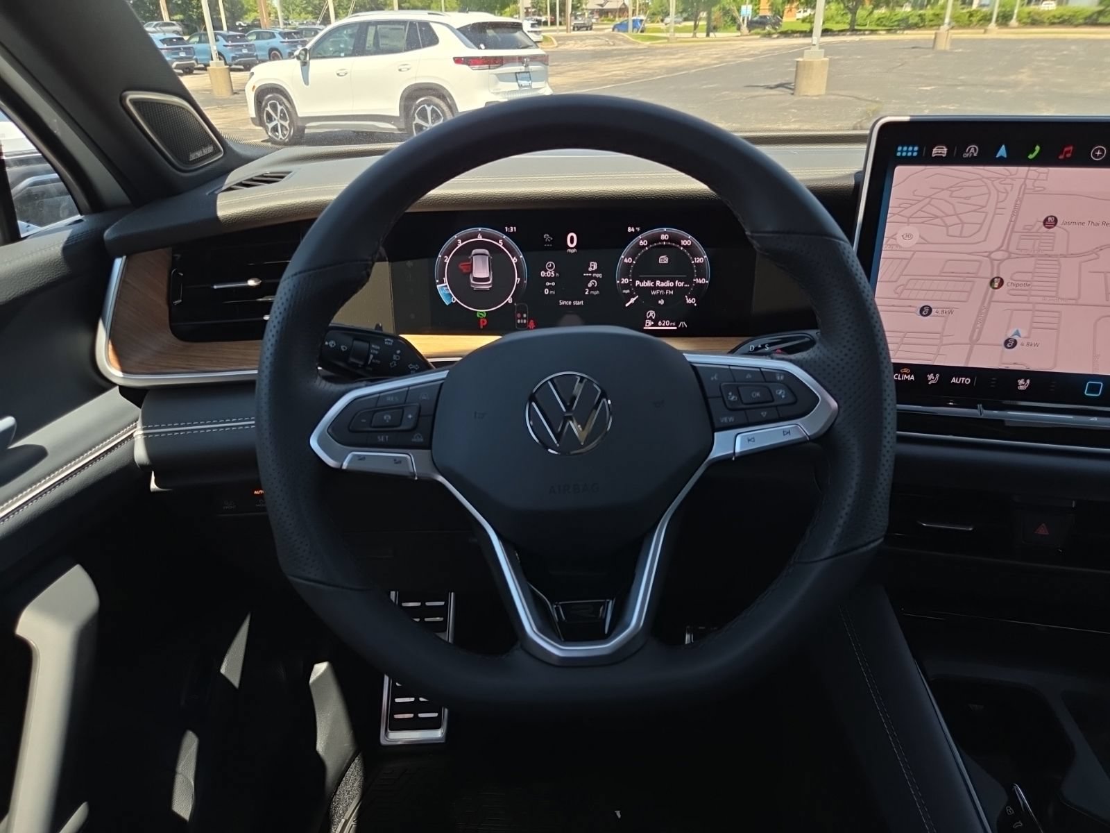 New 2026 Volkswagen Tiguan SEL R-Line AWD/4WD image 25