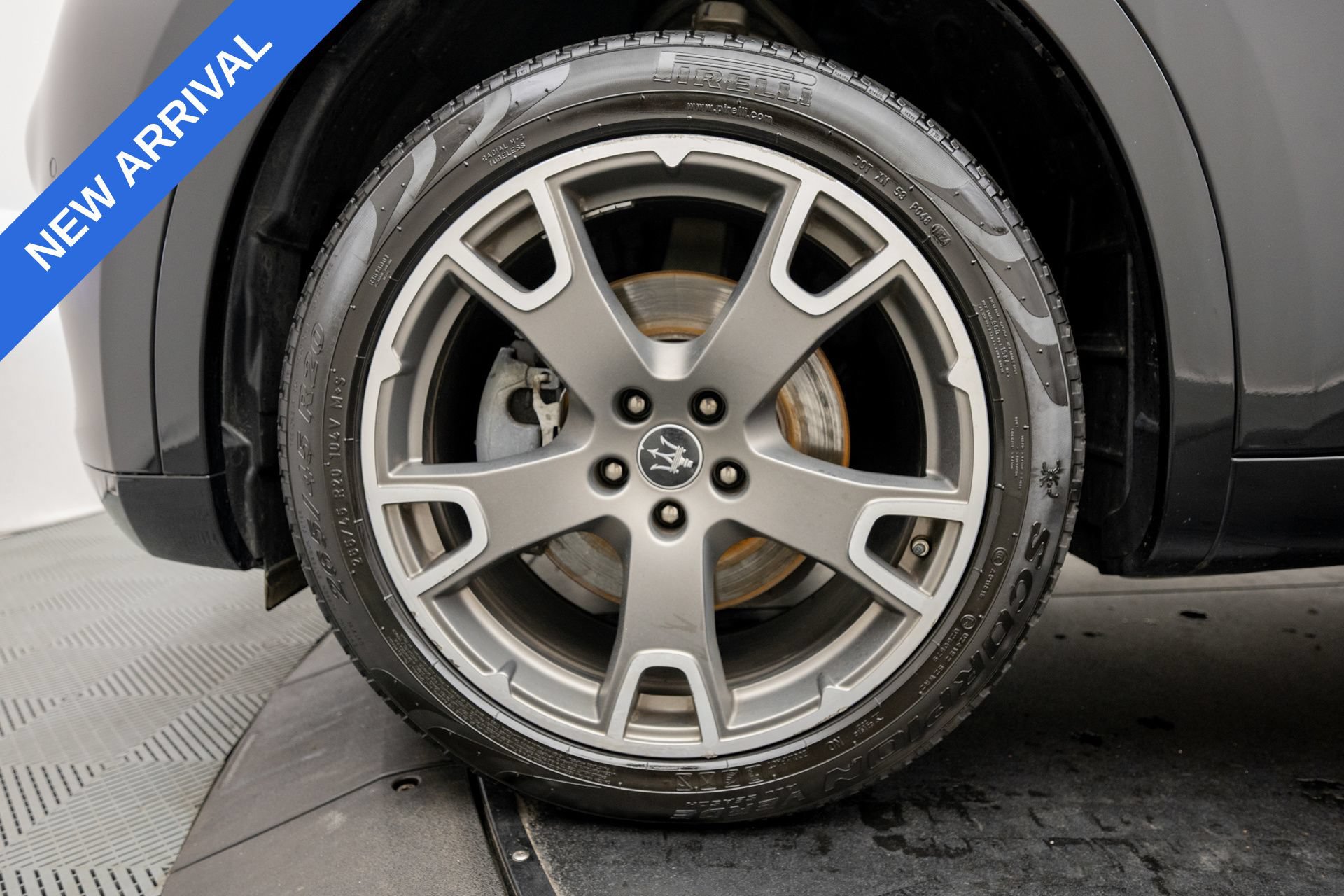Used 2022 Maserati Levante GT AWD/4WD image 30