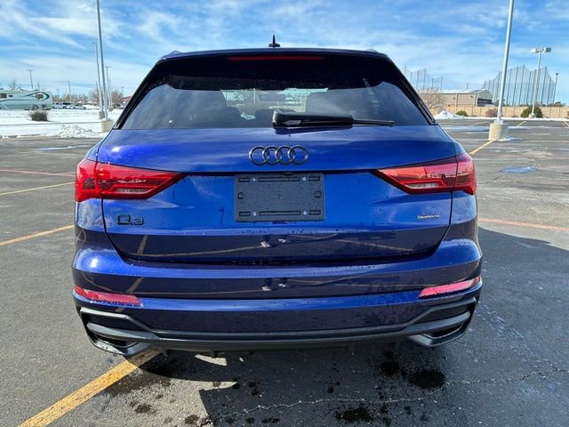 Used 2024 Audi Q3 2.0T Premium Plus w/ Premium Plus Package AWD/4WD image 5