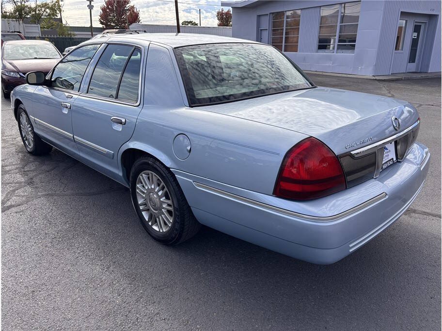 Used 2008 Mercury Grand Marquis LS RWD image 3