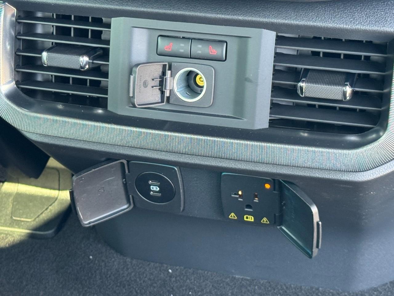 New 2025 Ford F150 Platinum w/ Equipment Group 702A High image 10