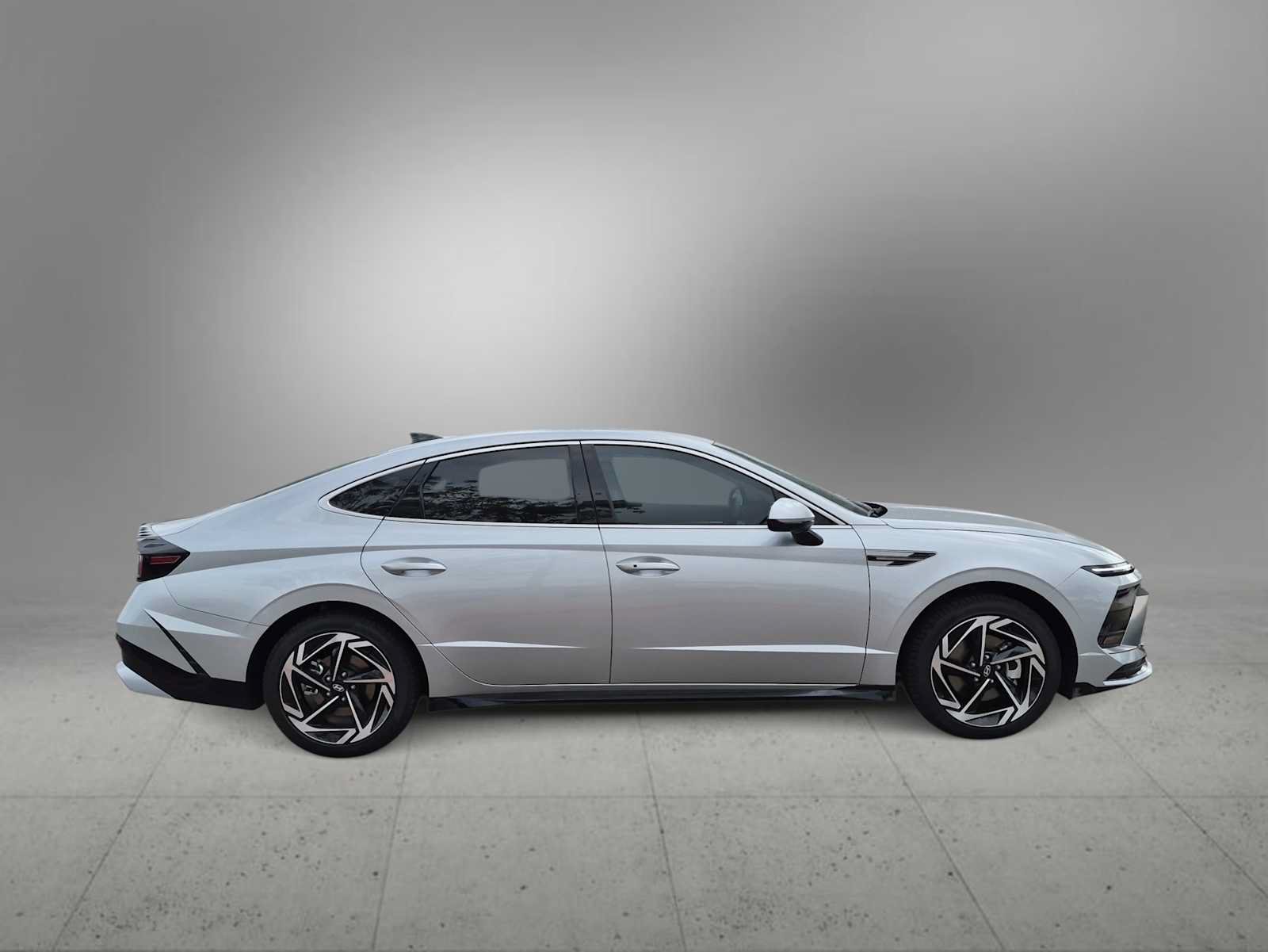 New 2026 Hyundai Sonata SEL FWD image 9