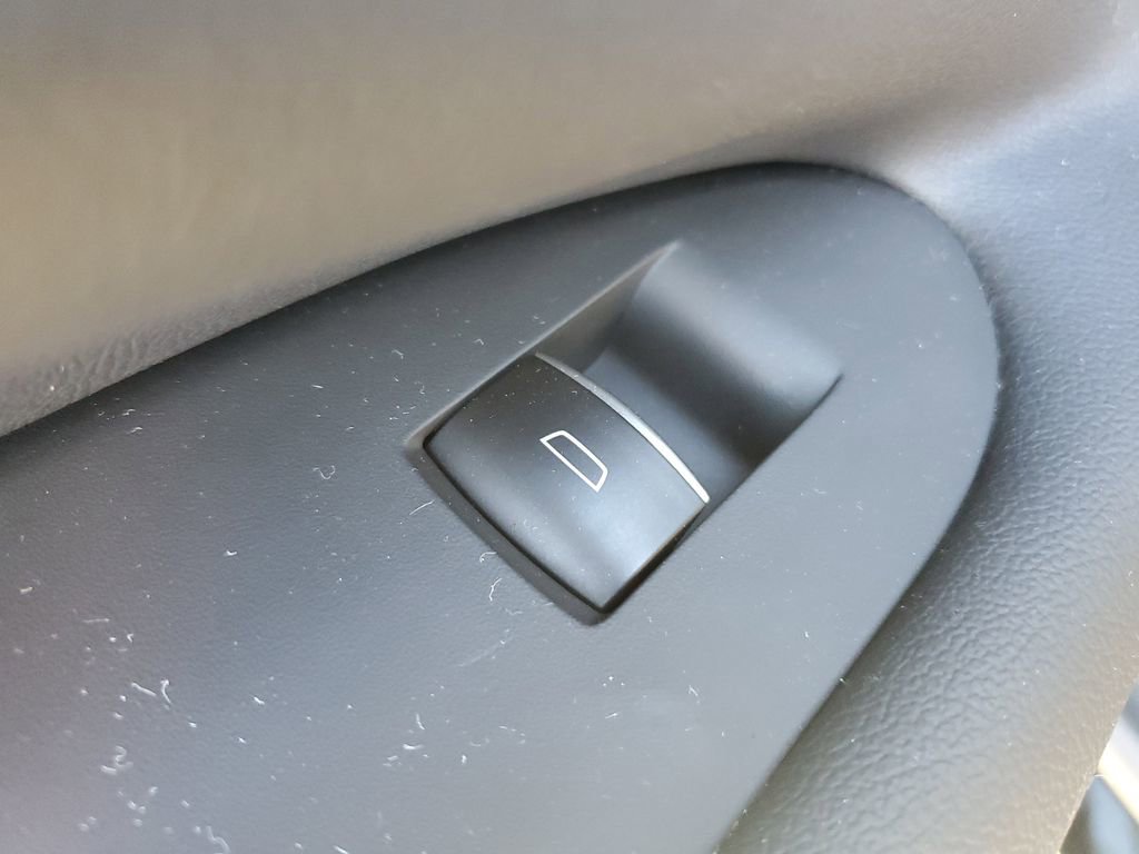 Used 2026 Chevrolet Blazer EV RS w/ Super Cruise Package image 18