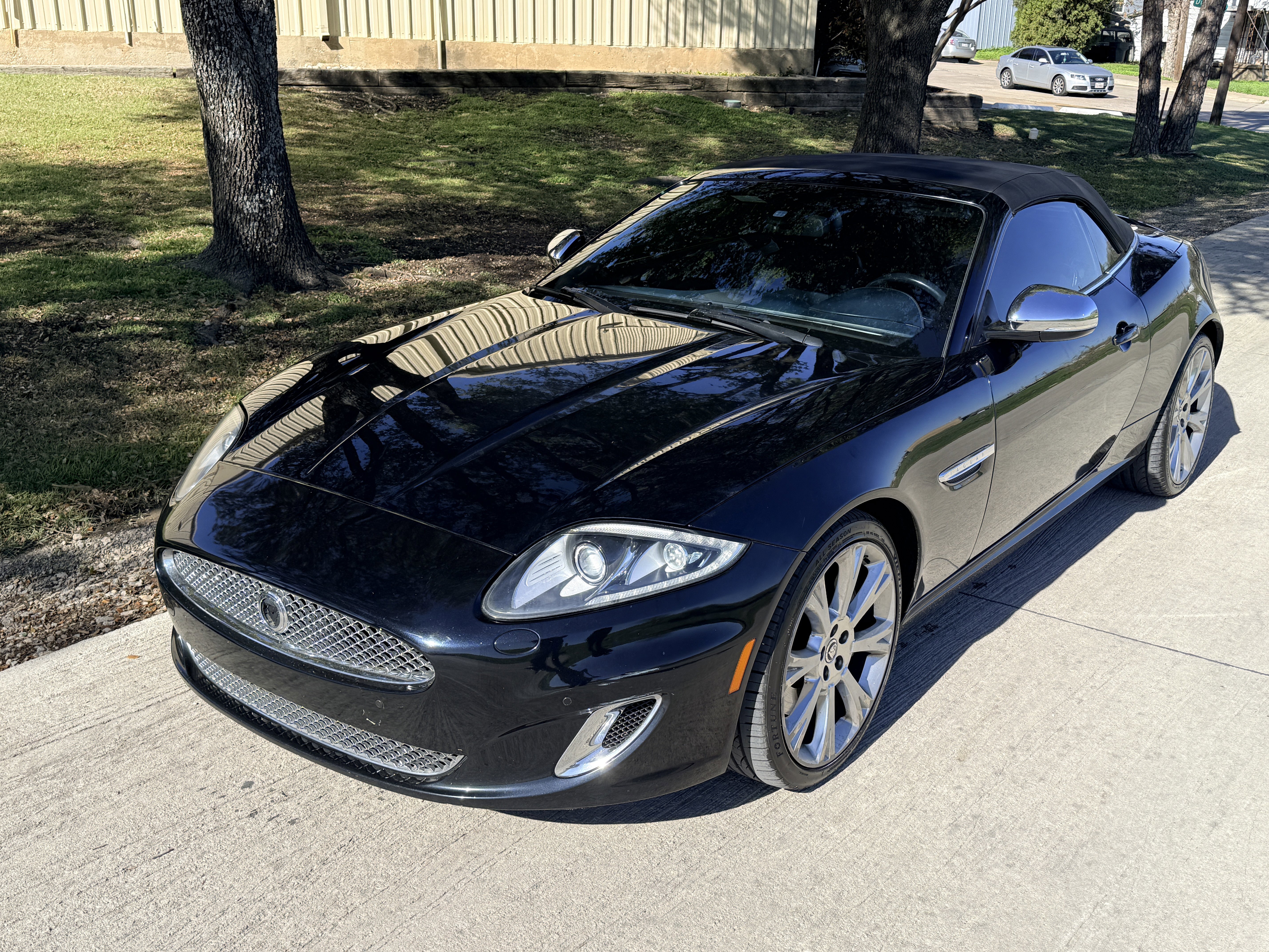 Used 2013 Jaguar XK Convertible RWD image 3