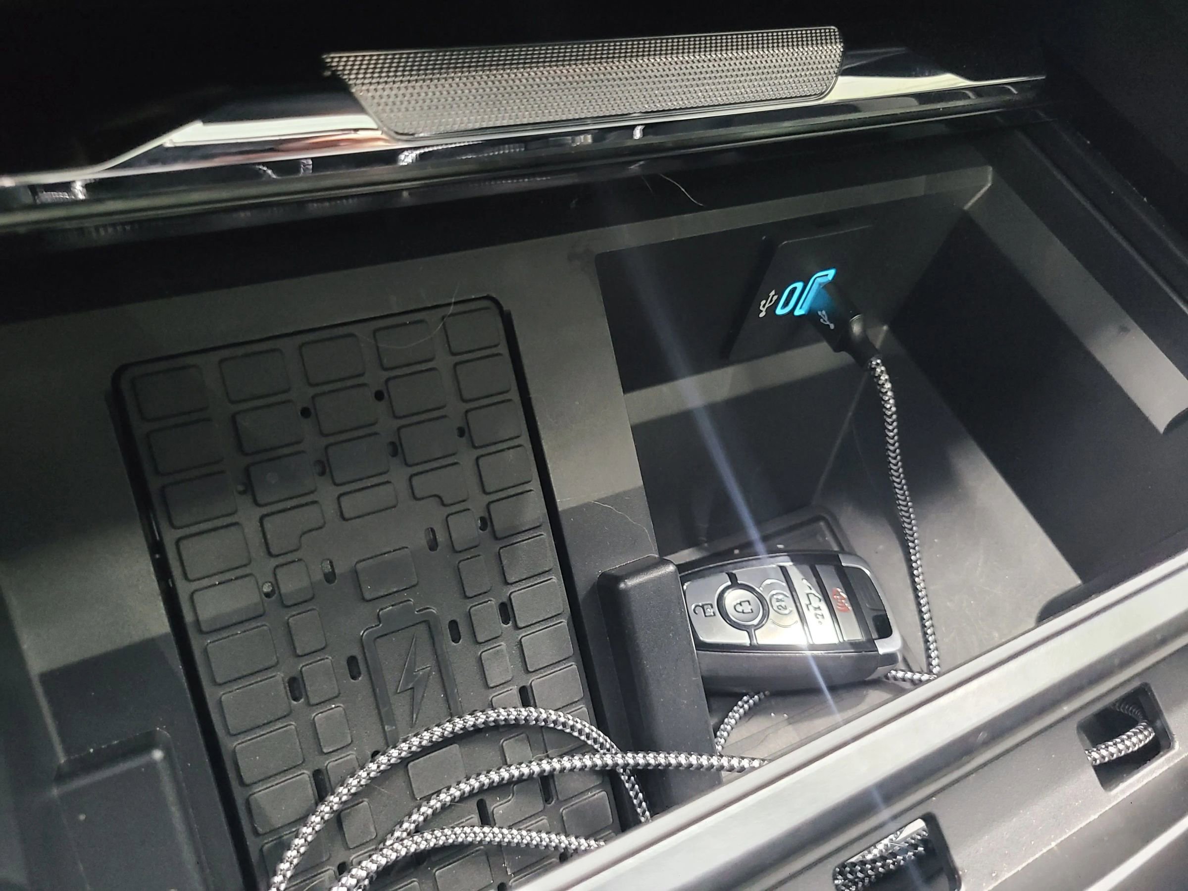 Used 2024 Ford F250 Lariat w/ Sport Appearance Package image 34