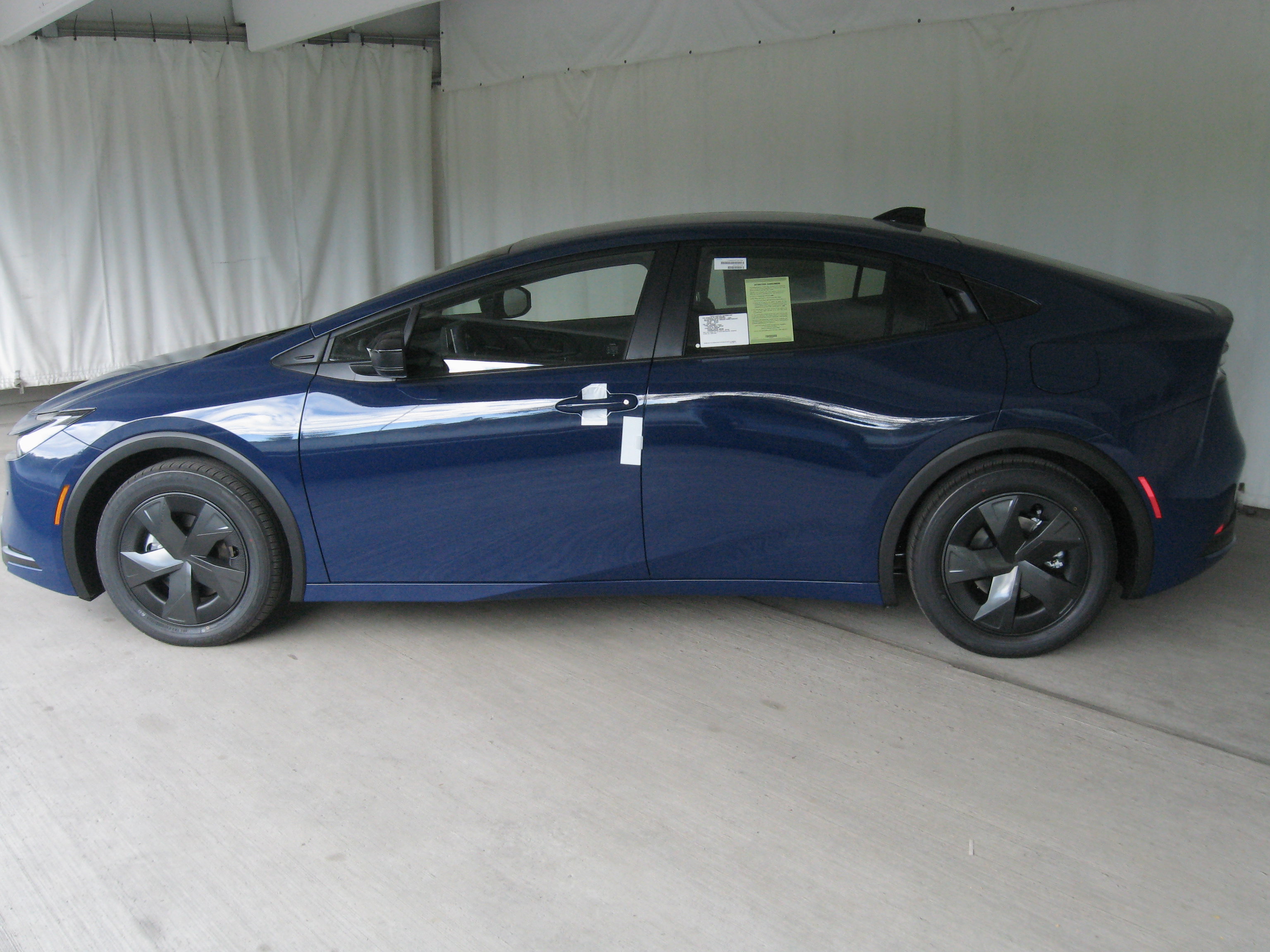 New 2026 Toyota Prius Plug-In Hybrid image 4