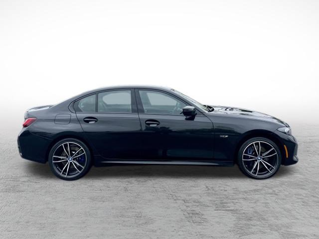Used 2023 BMW 330e xDrive w/ M Sport Package AWD/4WD image 4