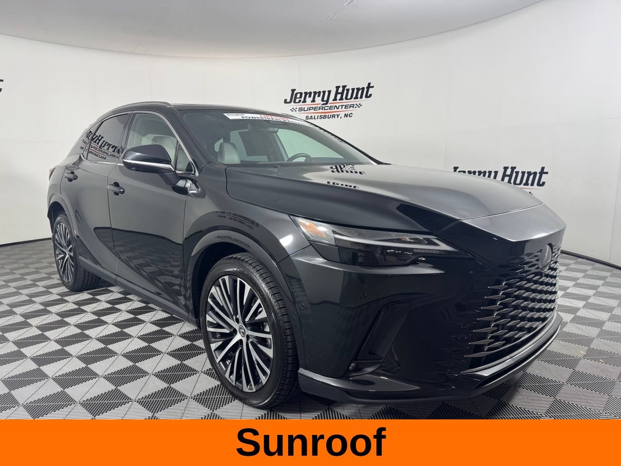 Used 2023 Lexus RX 350 Premium Plus w/ Accessory Package AWD/4WD image 6