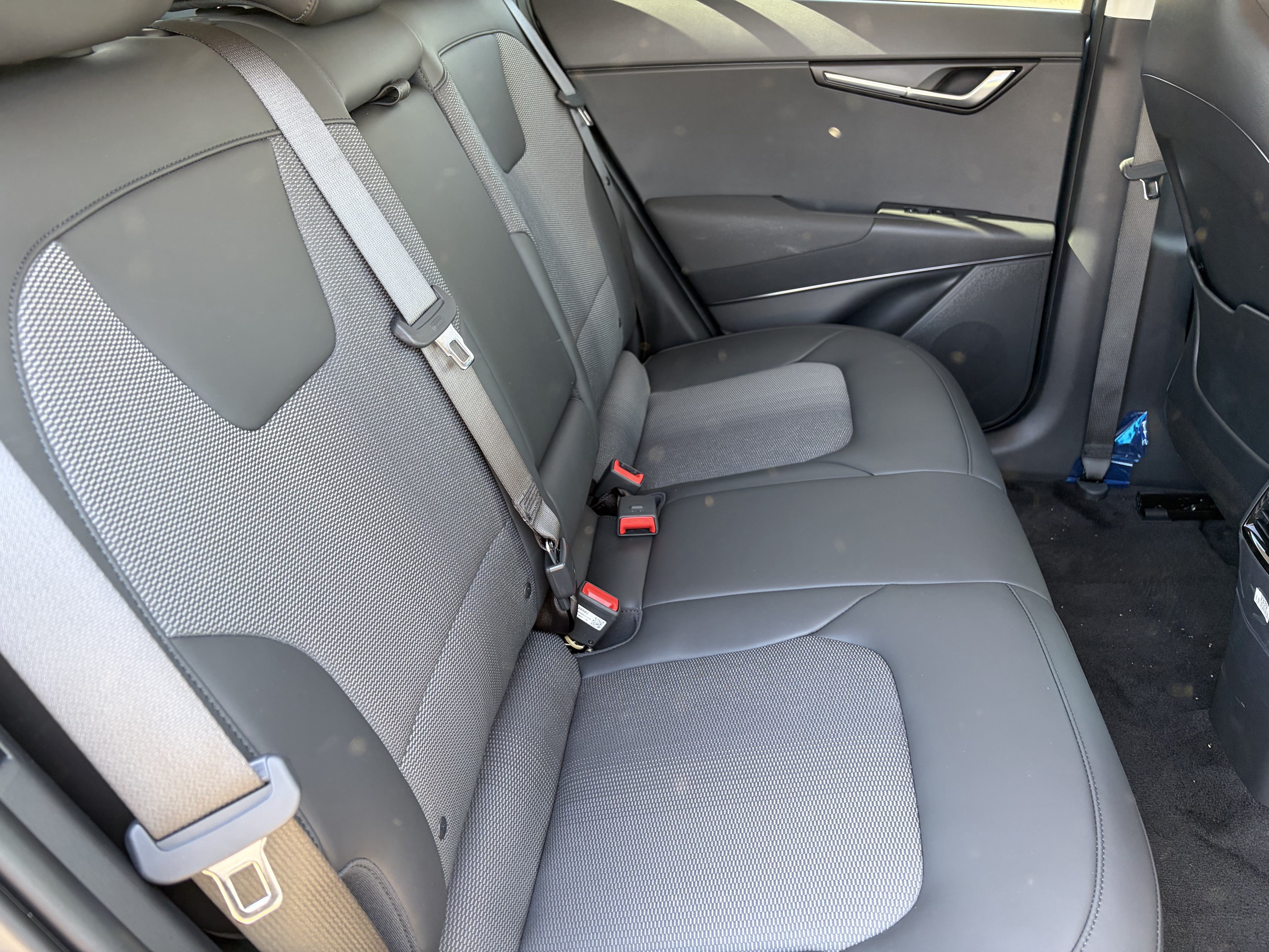 New 2026 Kia Niro Wind w/ Wind Preserve Package FWD image 11