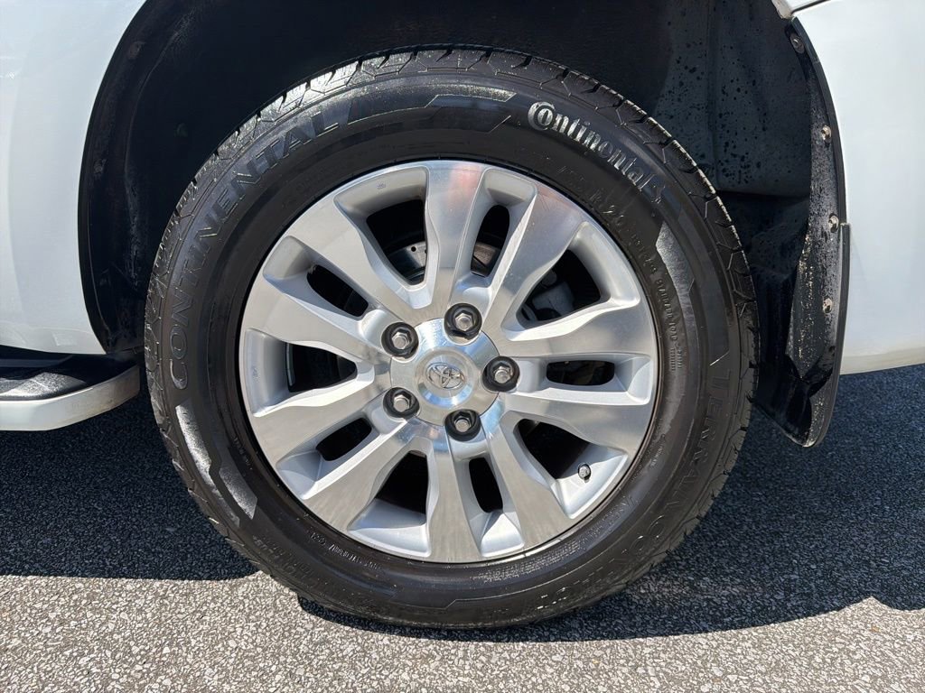 Used 2015 Toyota Sequoia Platinum image 22