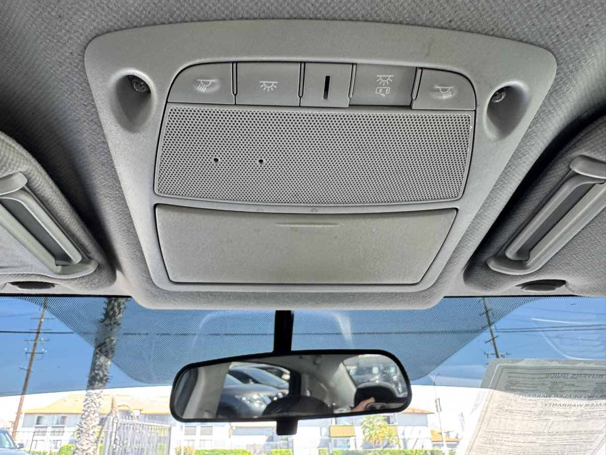 Used 2014 Nissan Sentra SR FWD image 46