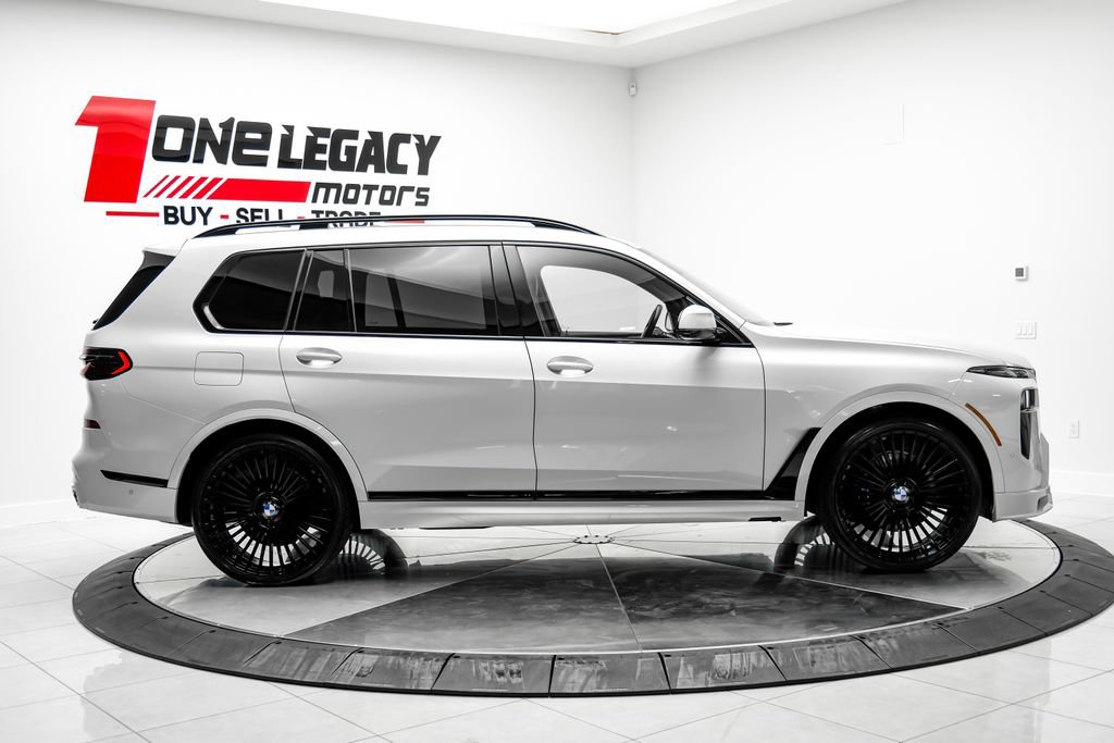 Used 2025 BMW ALPINA XB7 AWD/4WD image 9