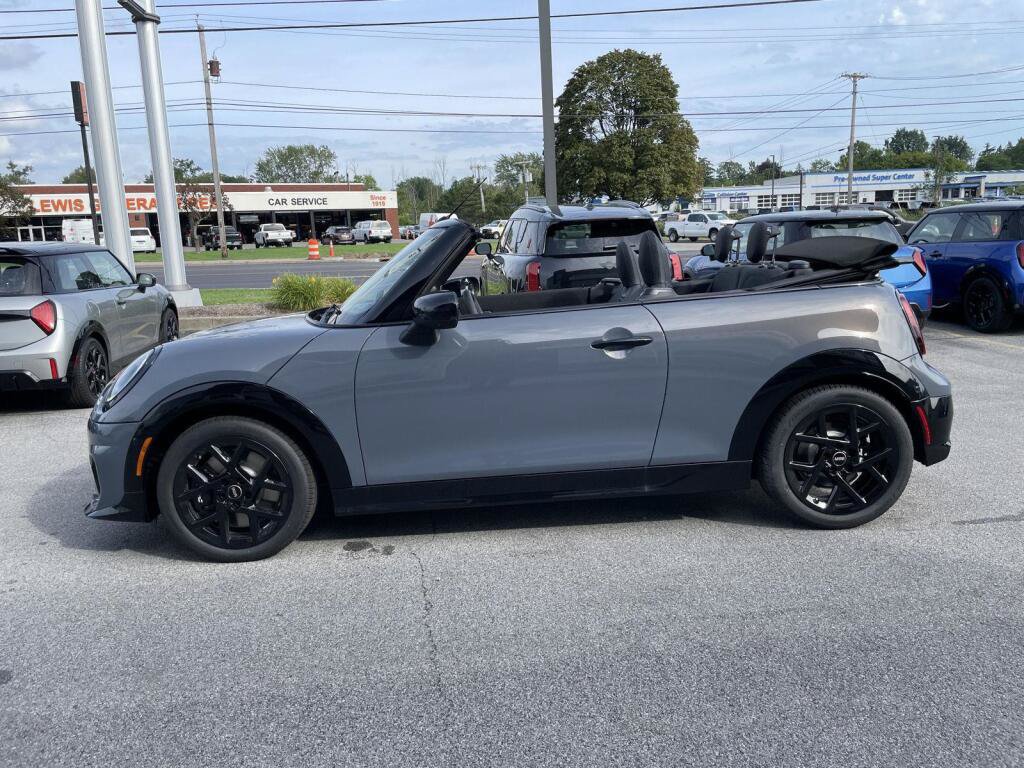 New 2027 MINI Cooper S FWD image 4