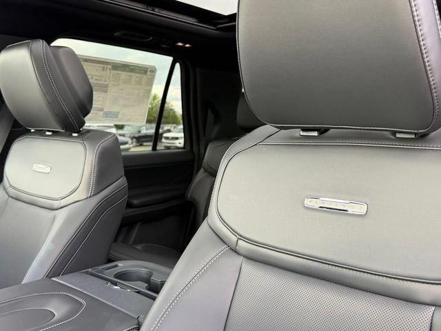 New 2026 Ford Expedition Max Platinum w/ Stealth Appearance Package AWD/4WD image 17