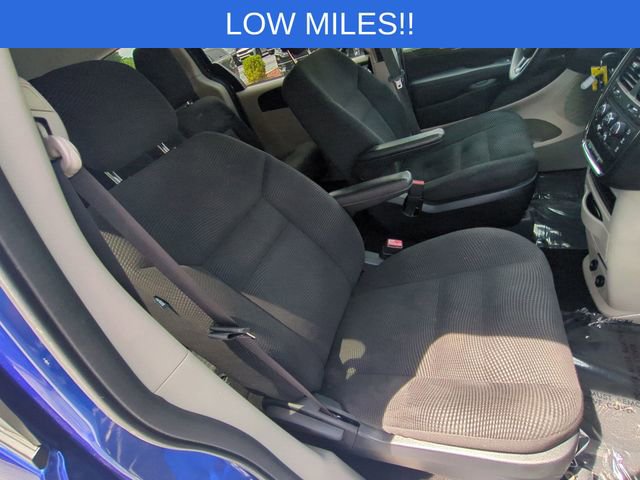 Used 2020 Dodge Grand Caravan SE w/ UConnect Hands-Free Group FWD image 31