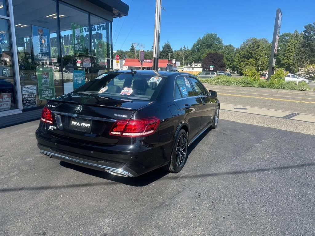 Used 2014 Mercedes-Benz E 550 4MATIC Sedan image 5