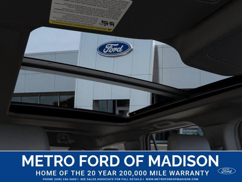 New 2025 Ford Expedition Platinum w/ Stealth Performance Package image 23