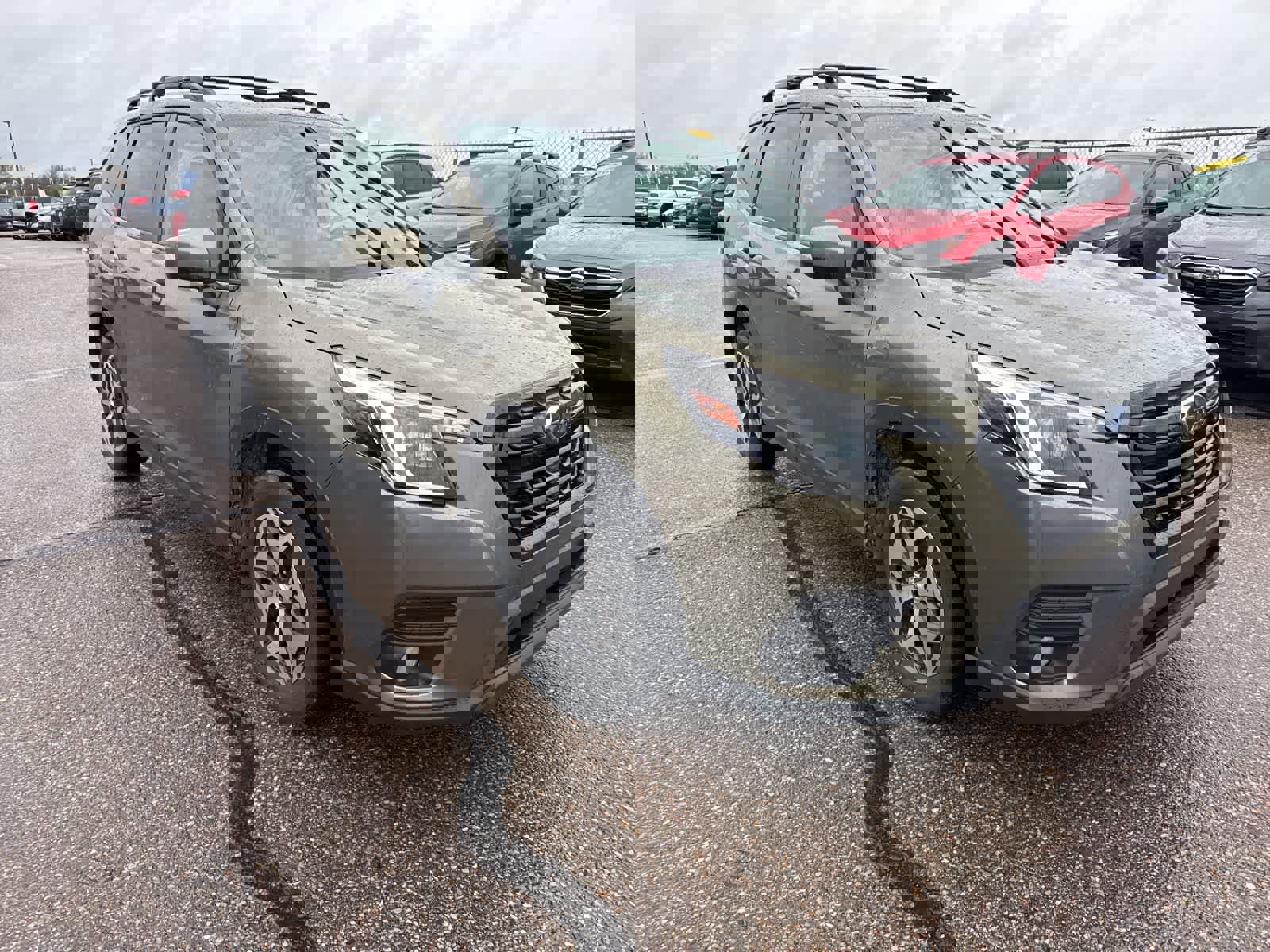 Used 2023 Subaru Forester Premium image 4