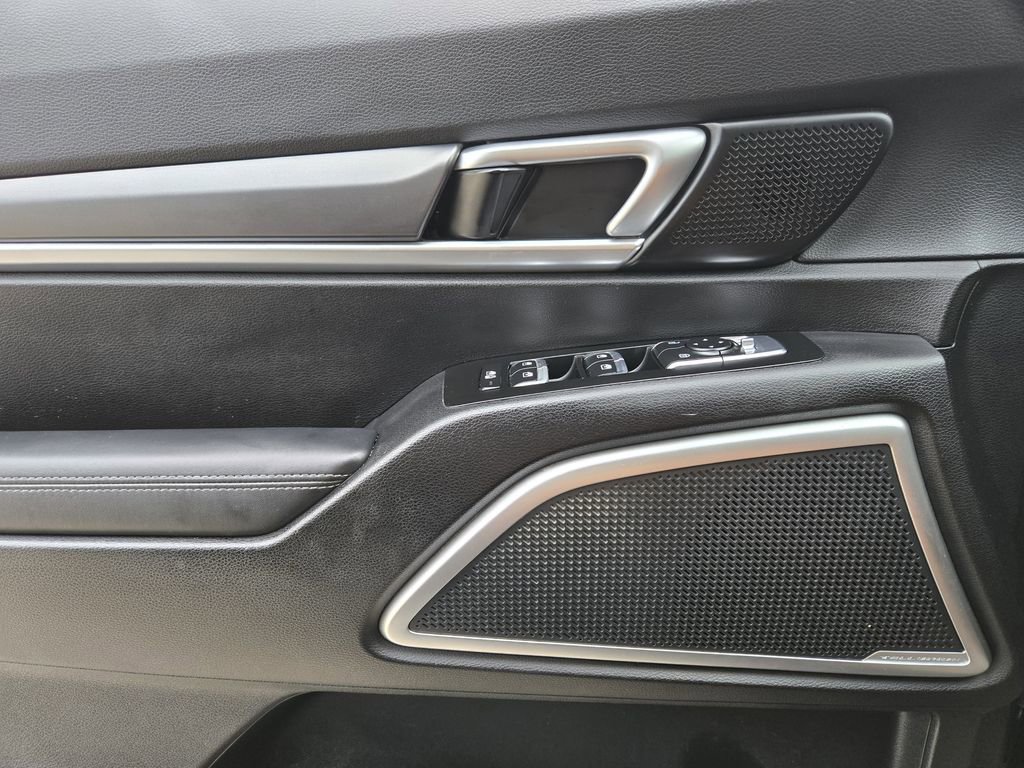 Certified 2022 Kia Telluride LX image 25