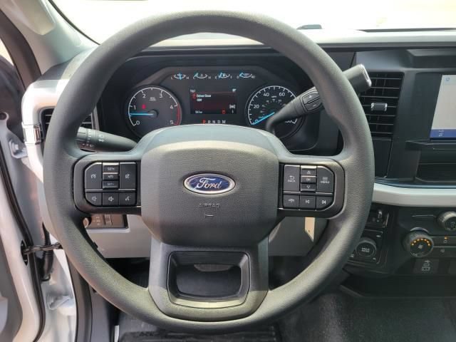 New 2025 Ford F350 XL w/ 360-Degree Camera Package AWD/4WD image 21
