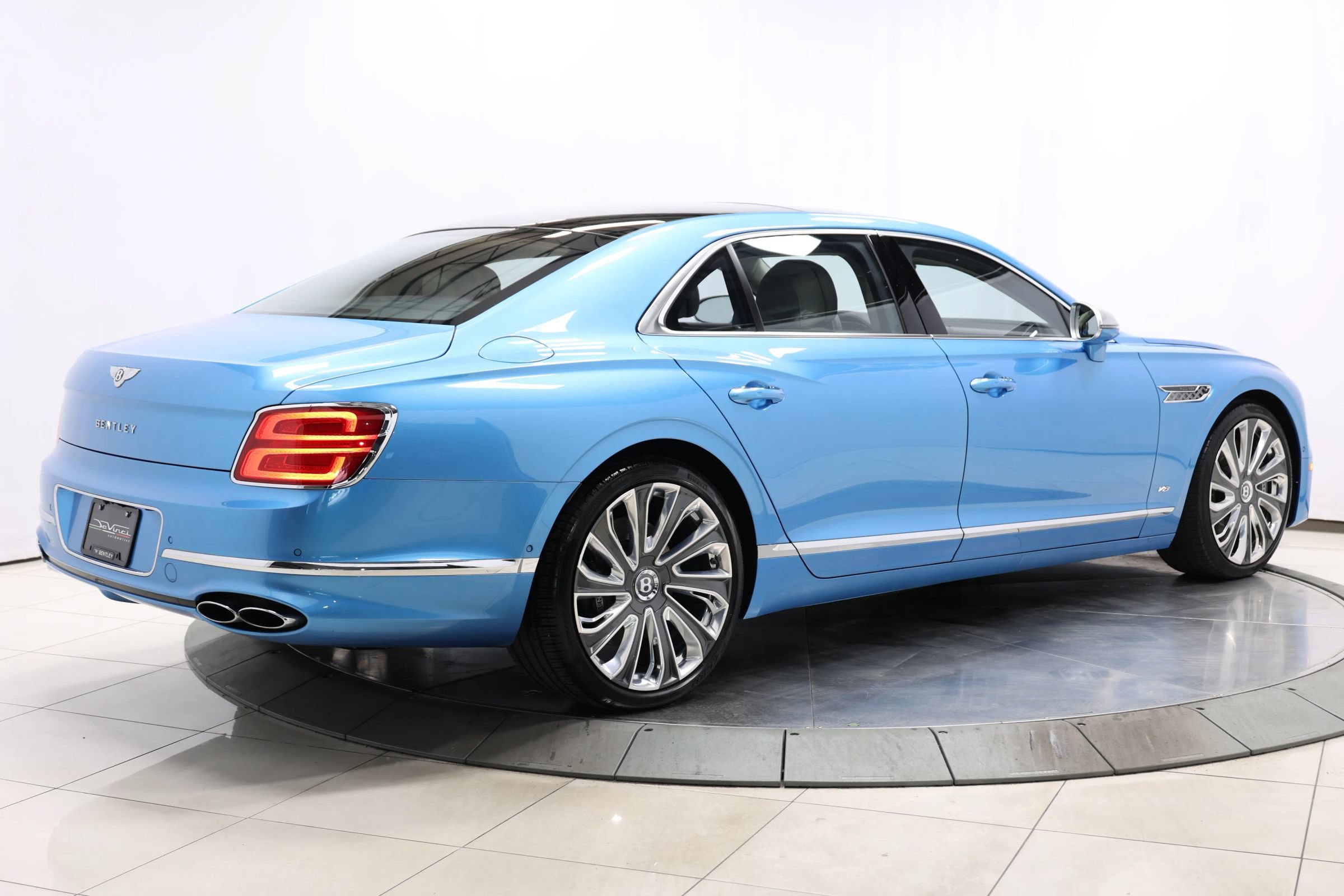 Used 2022 Bentley Flying Spur V8 AWD/4WD image 99