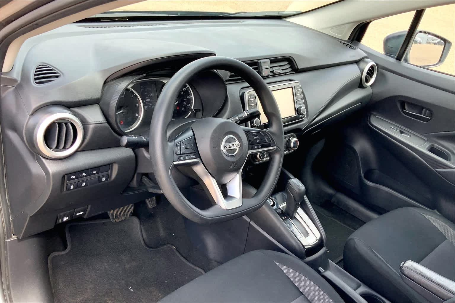 Used 2020 Nissan Versa S FWD image 17