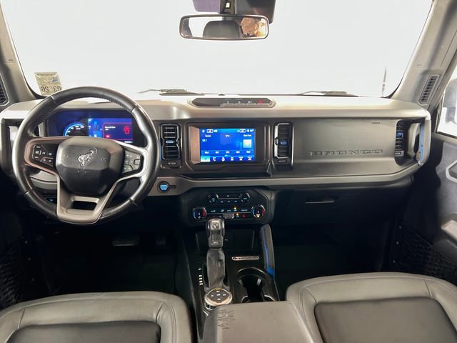 Used 2022 Ford Bronco Black Diamond image 13