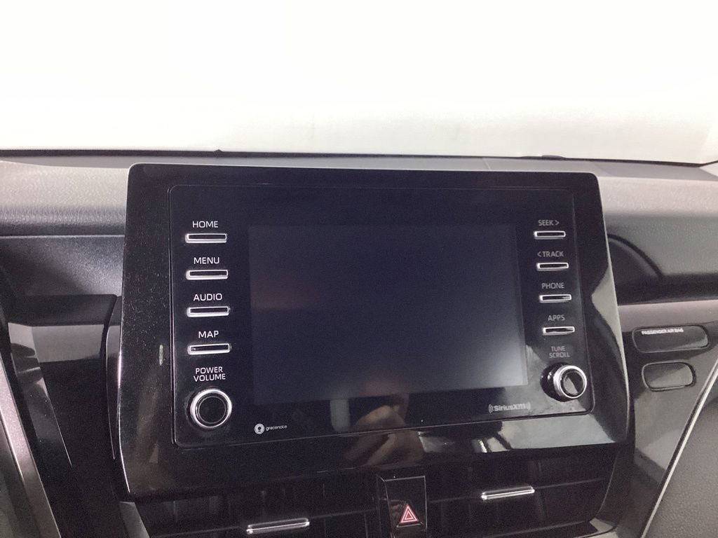 Used 2024 Toyota Camry SE FWD image 18