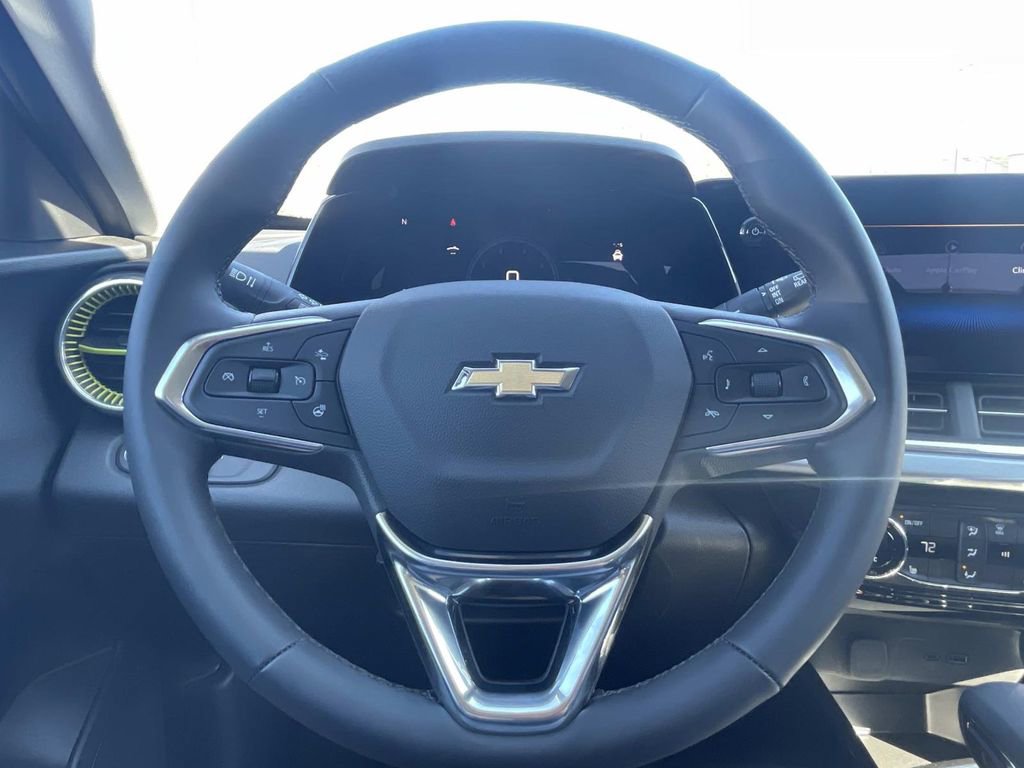 New 2026 Chevrolet Trax LT w/ Driver Confidence Package image 24