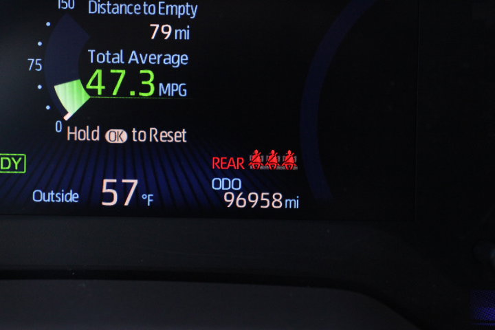 Used 2021 Toyota Corolla LE w/ Carpet Mat Package (TMS) image 25