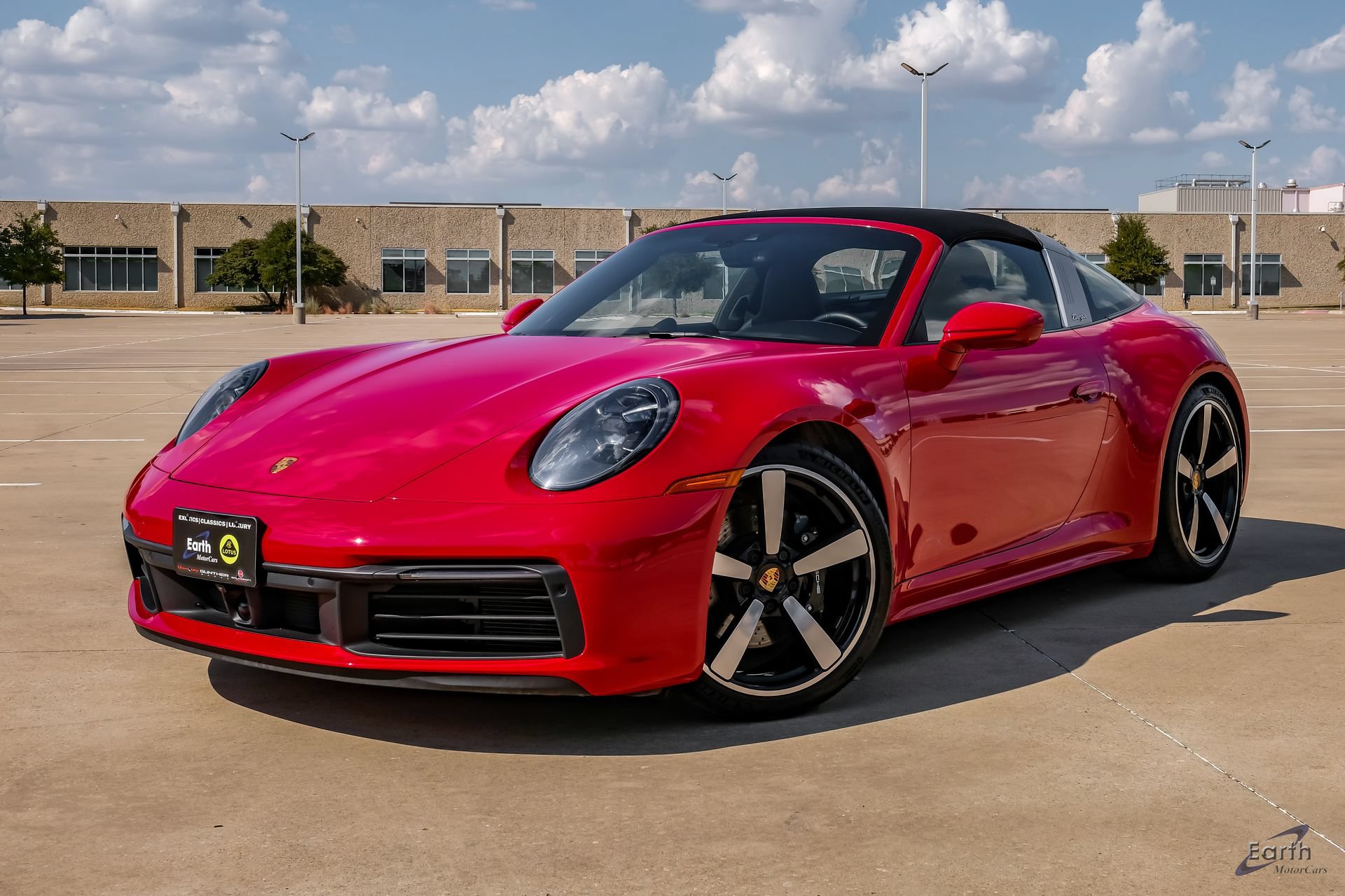 Used 2023 Porsche 911 Targa 4S AWD/4WD image 5