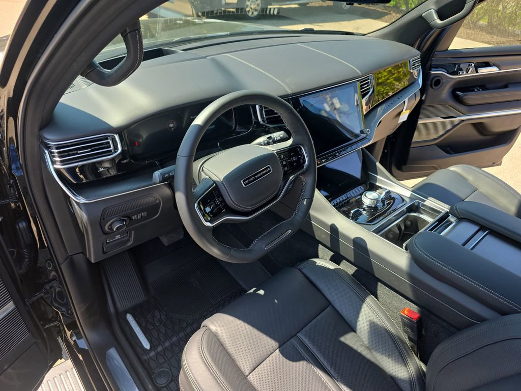 New 2026 Jeep Grand Wagoneer Summit AWD/4WD image 18