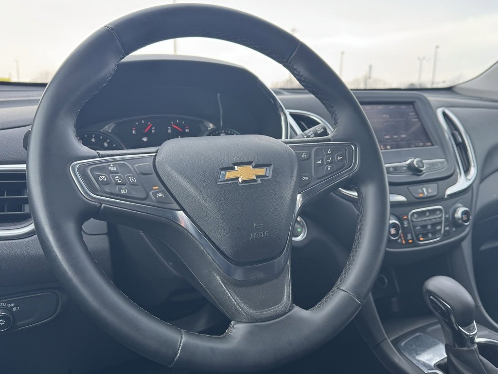 Used 2023 Chevrolet Equinox LT image 20