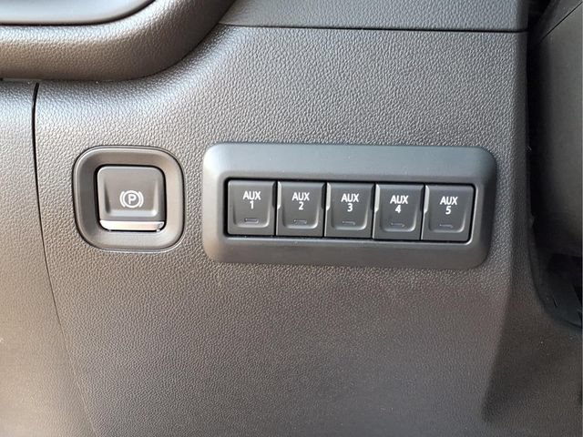 Used 2026 Chevrolet Silverado 2500 W/T w/ WT/CX Safety Package AWD/4WD image 17