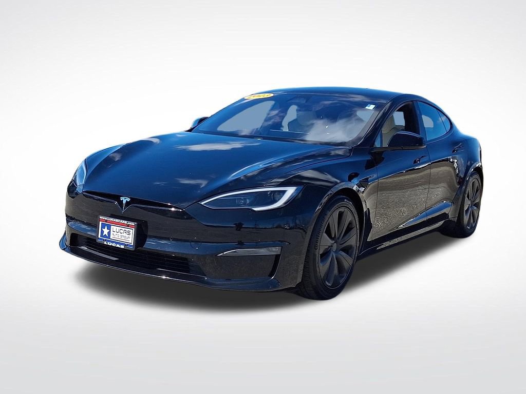 Used 2023 Tesla Model S Standard Range image 4