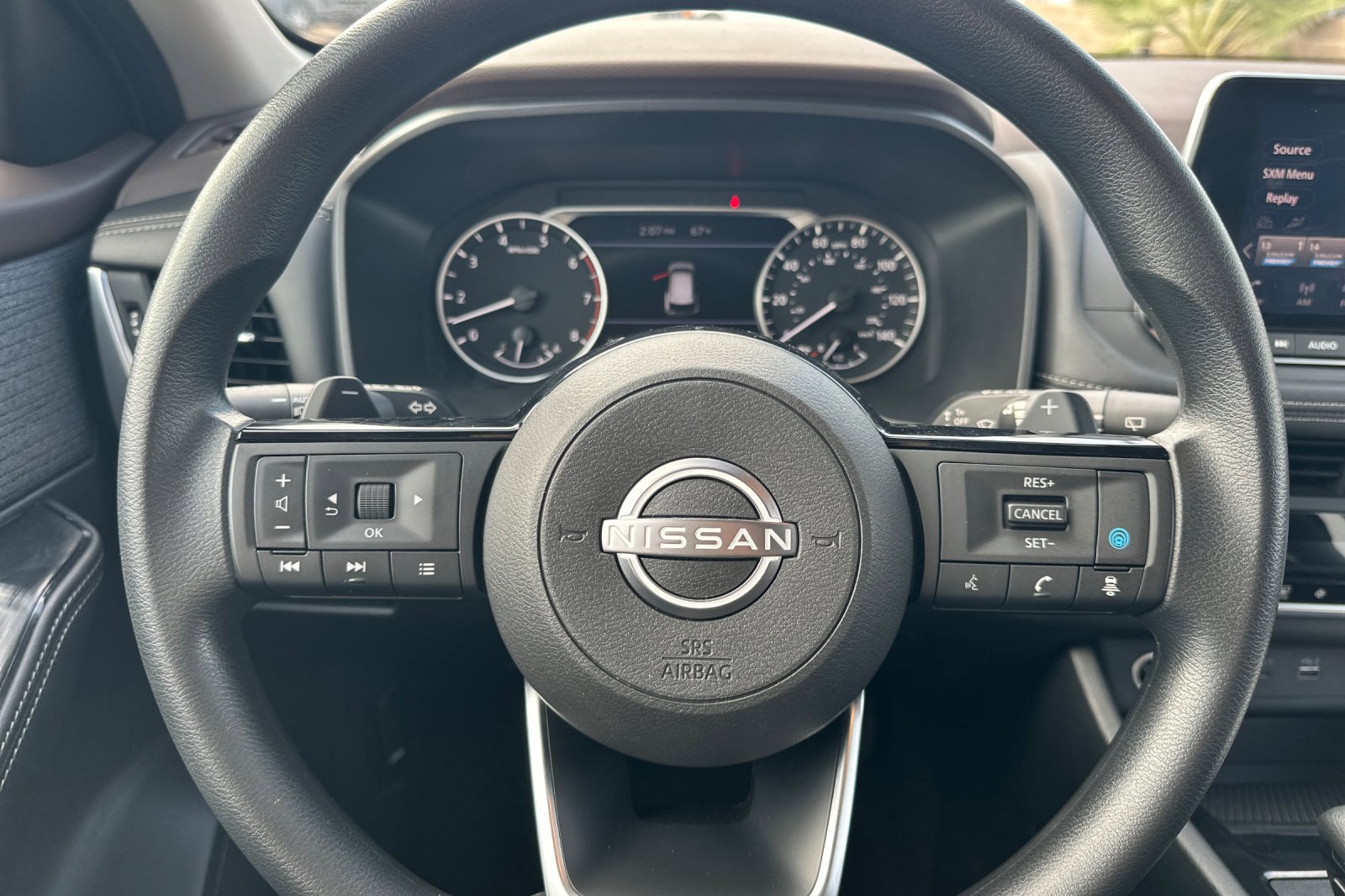 Used 2023 Nissan Rogue SV image 23