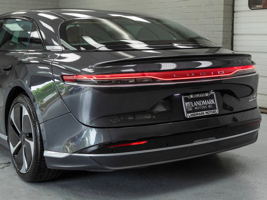 Used 2024 Lucid Air Touring AWD/4WD image 35