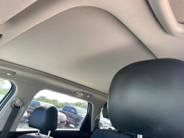 Used 2021 Kia Sorento S w/ Panoramic Sunroof Package FWD image 27
