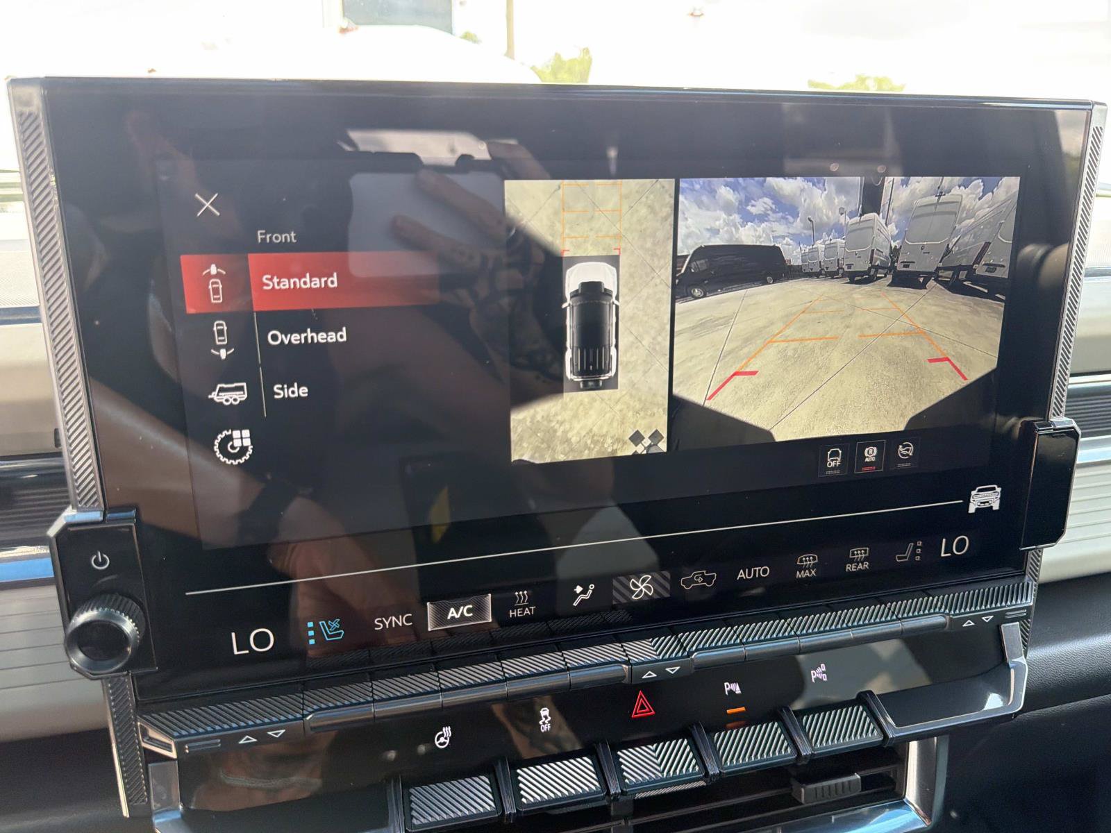 Used 2026 GMC Hummer EV SUV AWD/4WD image 27