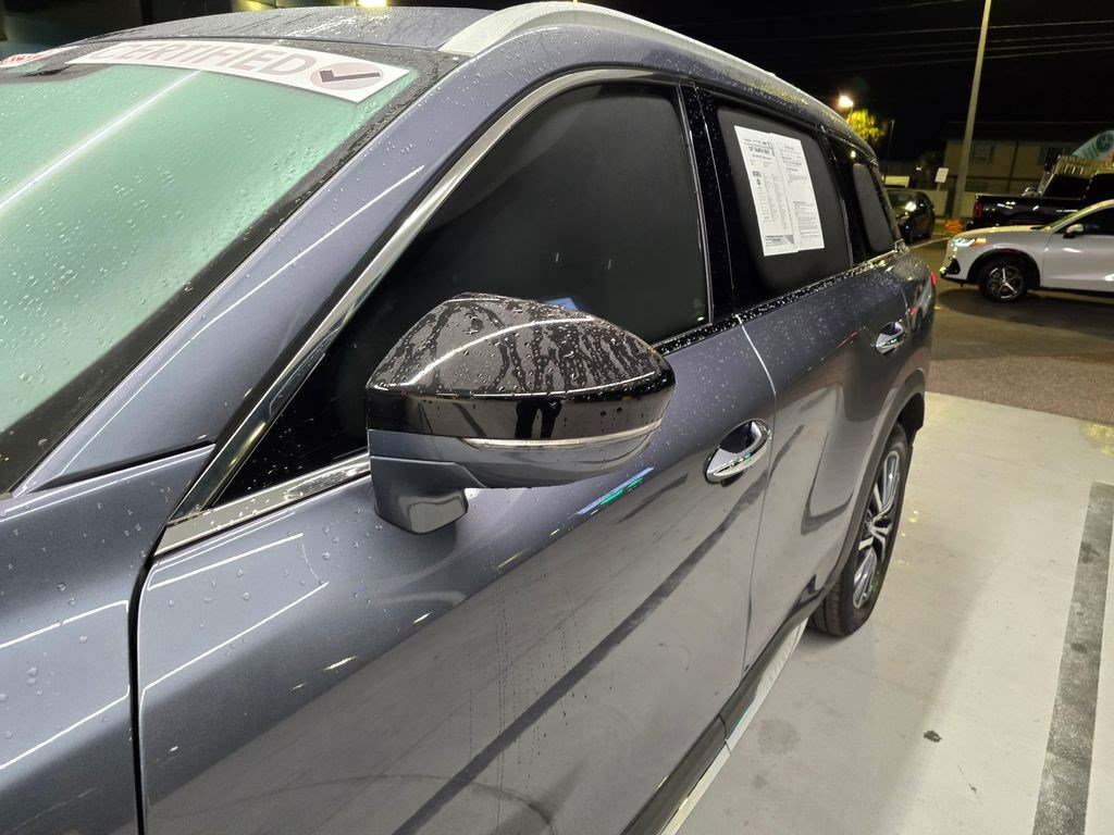 Used 2023 INFINITI QX60 Sensory w/ Vision Package FWD image 10