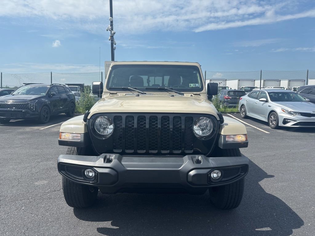 Used 2022 Jeep Gladiator Sport AWD/4WD image 8