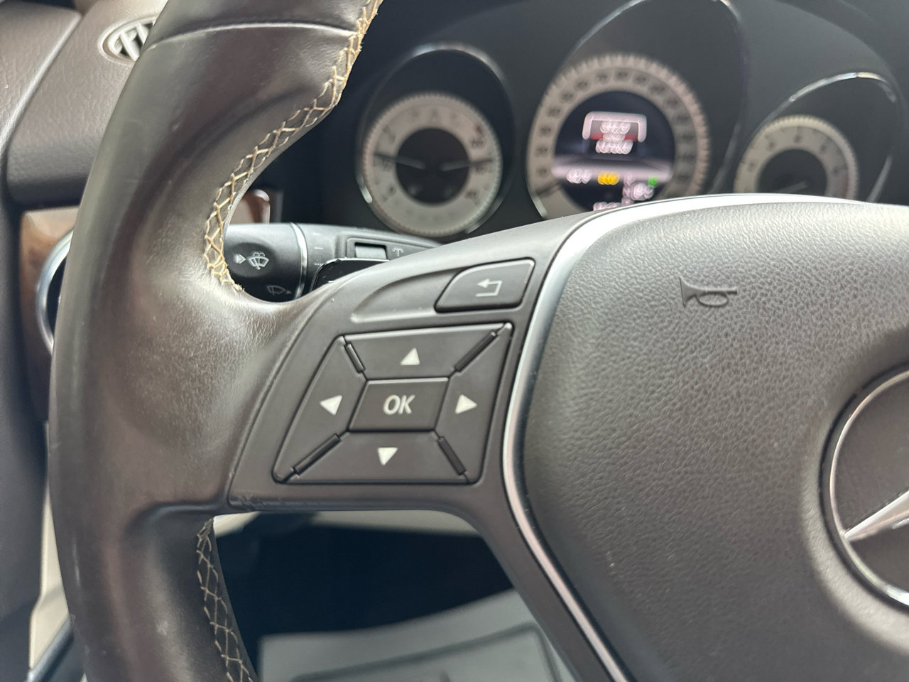 Used 2013 Mercedes-Benz GLK 350 2WD image 20