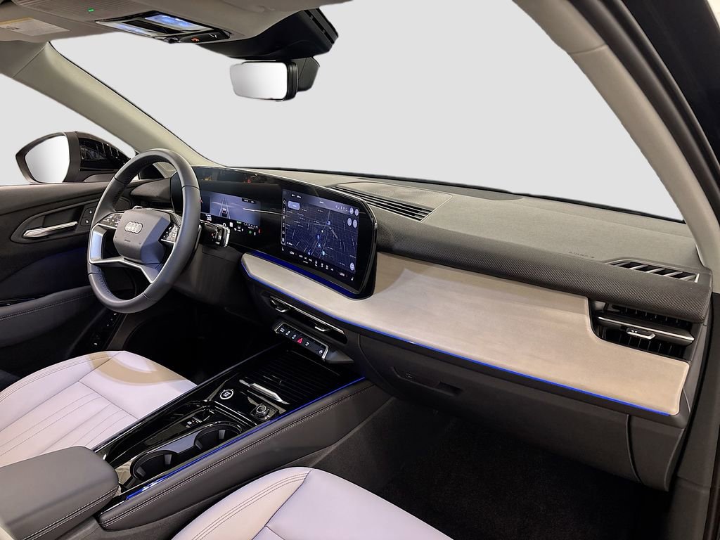 New 2026 Audi Q3 quattro 2.0T AWD/4WD image 14