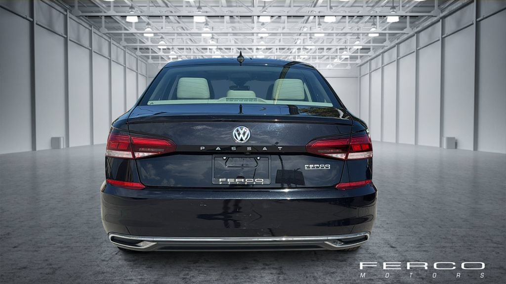 Used 2020 Volkswagen Passat 2.0T SE w/ Sunroof Package FWD image 4