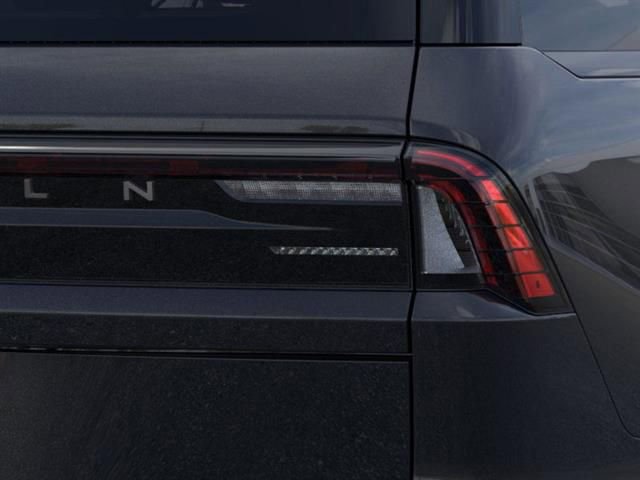 New 2026 Lincoln Navigator Reserve w/ Jet Appearance Package image 21