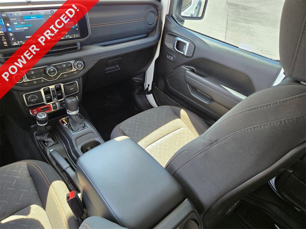 Used 2024 Jeep Gladiator Mojave image 15