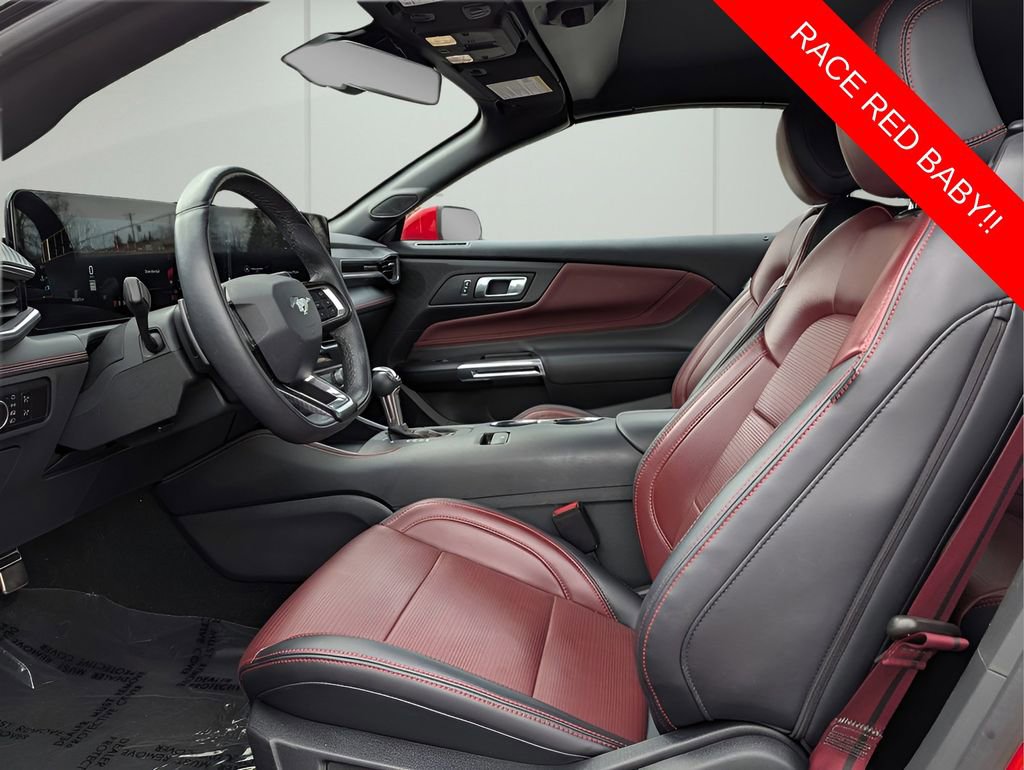 Used 2025 Ford Mustang GT Premium RWD image 10