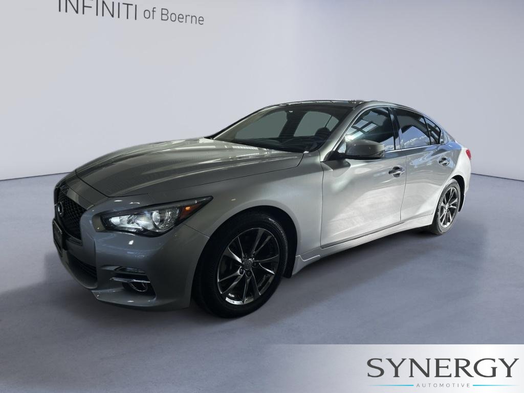 Used 2017 INFINITI Q50 Signature Edition w/ Cargo Package (L95) RWD image 1