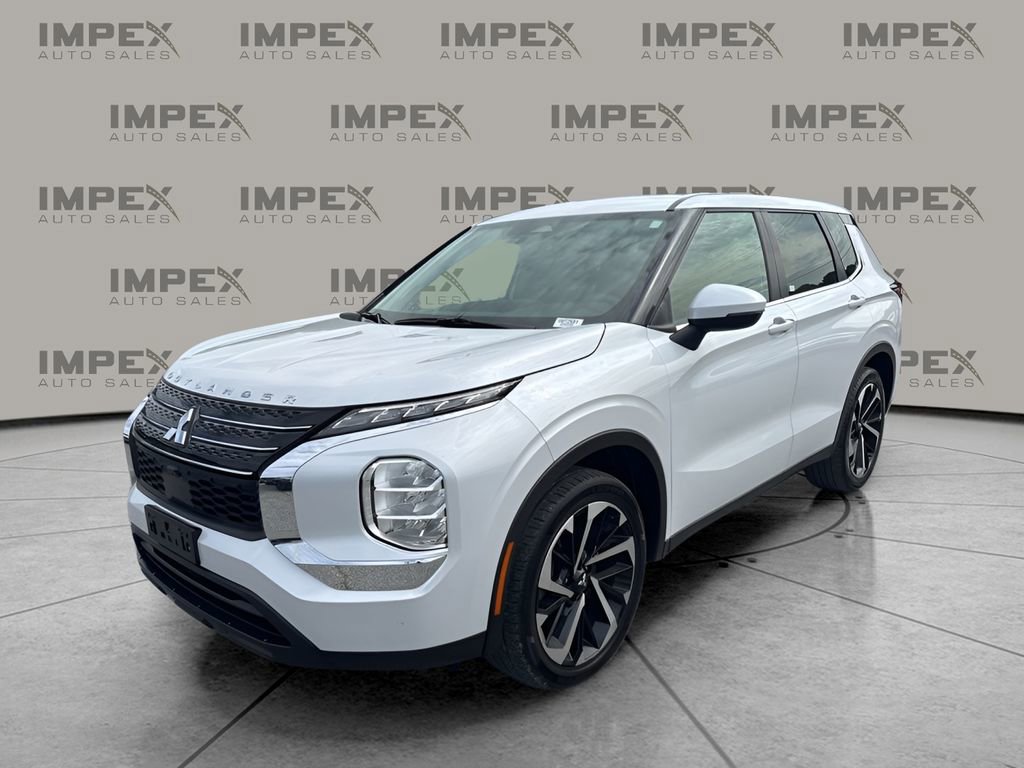 Used 2022 Mitsubishi Outlander ES